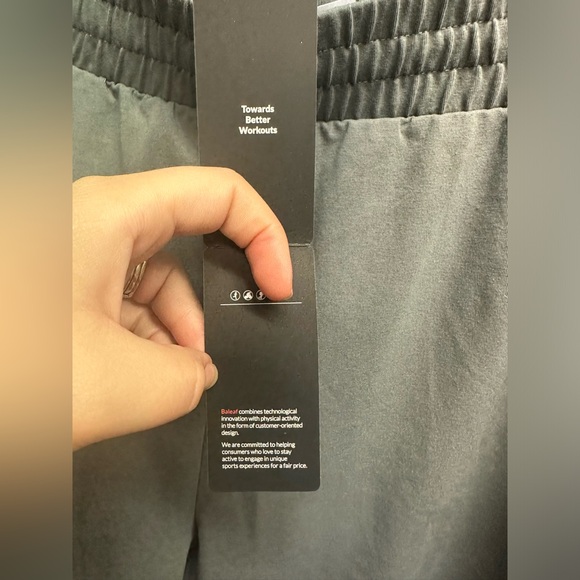 NWT Baleaf | Capri Pant - Picture 6 of 9